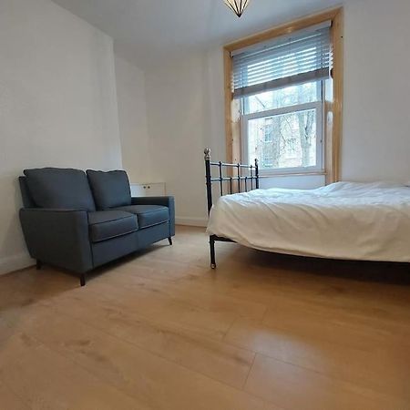 Newly Refurbished Studio London Luaran gambar